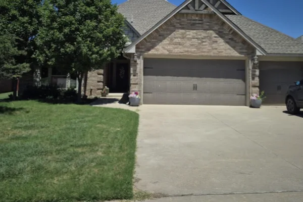 Professional house painter in Lawton, OK Professional house painter in Lawton, OK